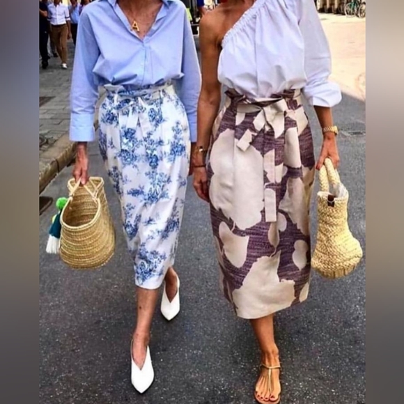 ISO! Quality skirts and dressed - Picture 1 of 4